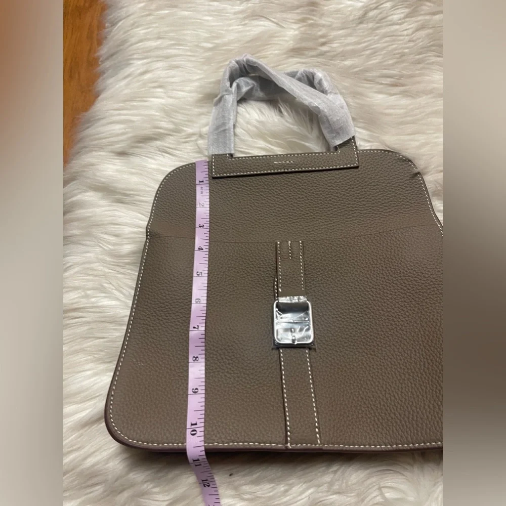 Etoupe Leather Hazlan style Crossbody  Bag - Picture 7 of 16